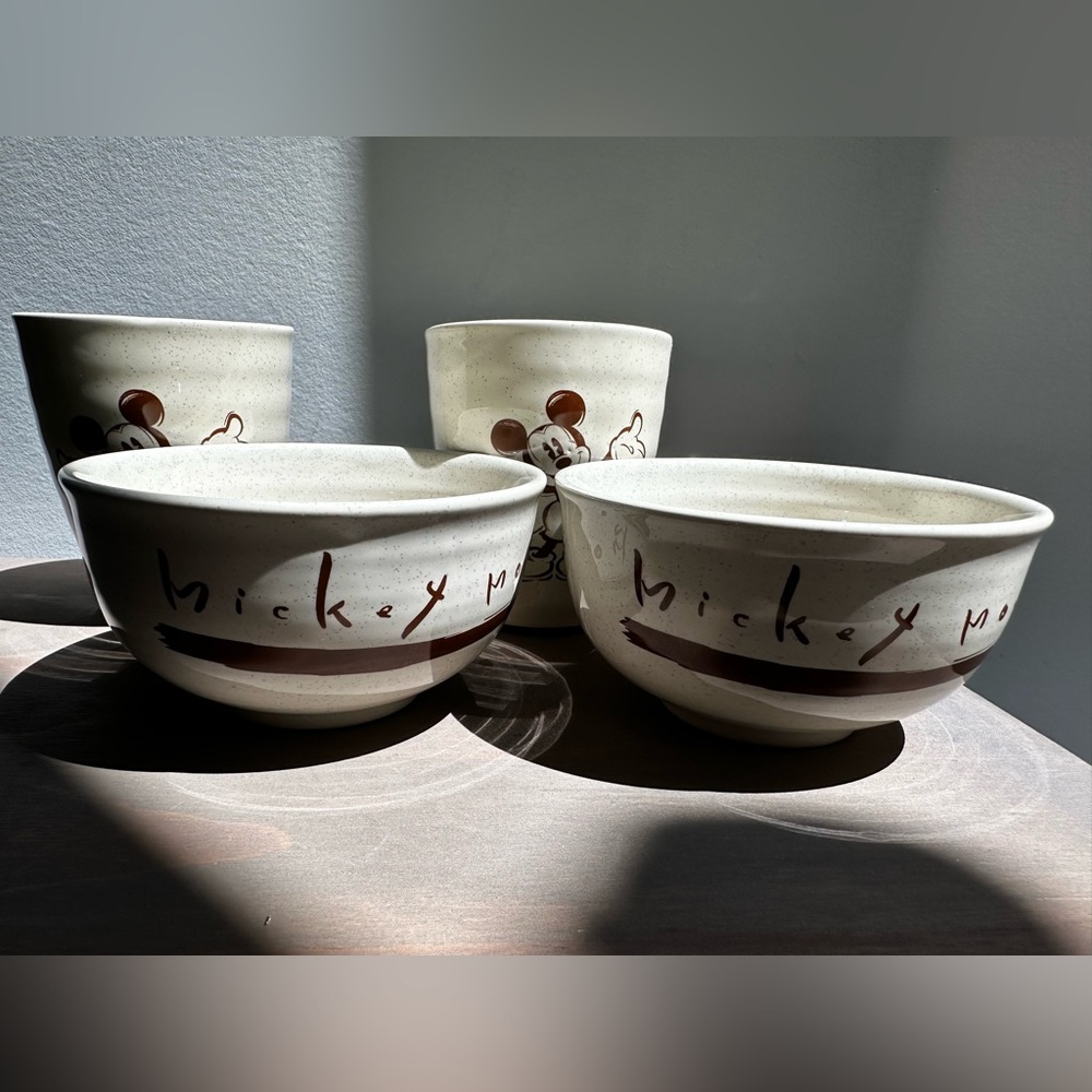 NWOT Disney Mickey Mouse Bowls & Cups Set